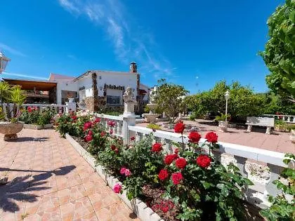 Chalet * Santa Oliva