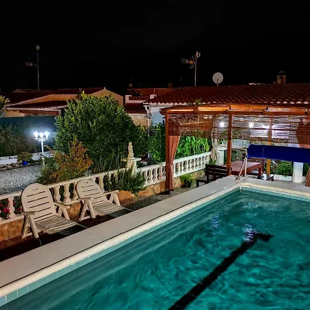 Chalet Santa Oliva